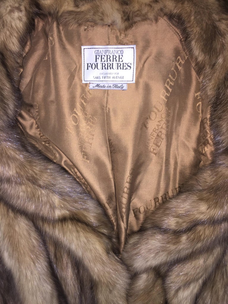 Vintage 1988 Gianfranfo Ferre Sobol Russian Golden Sable Fur Hooded Coat