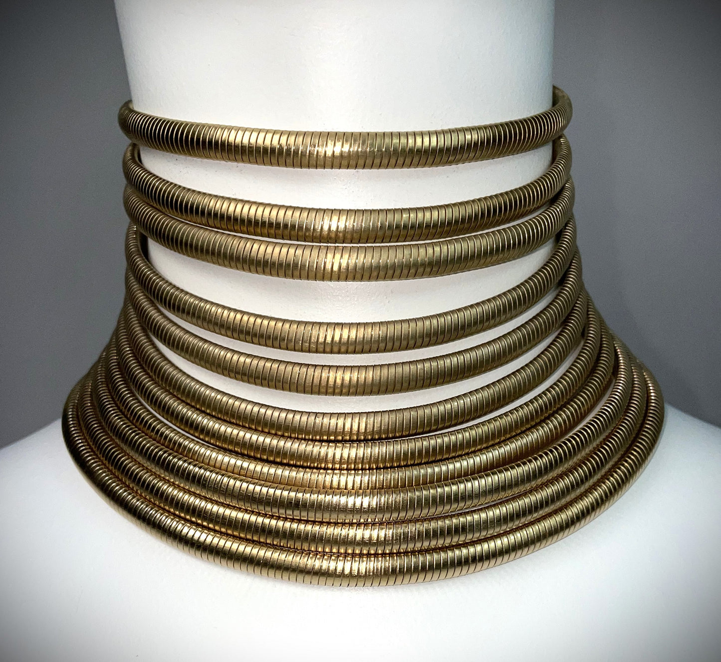 F/W 1997 Christian Dior by John Galliano Museum Gold Extra Wide Masai Choker Necklace Earrings & Bracelet