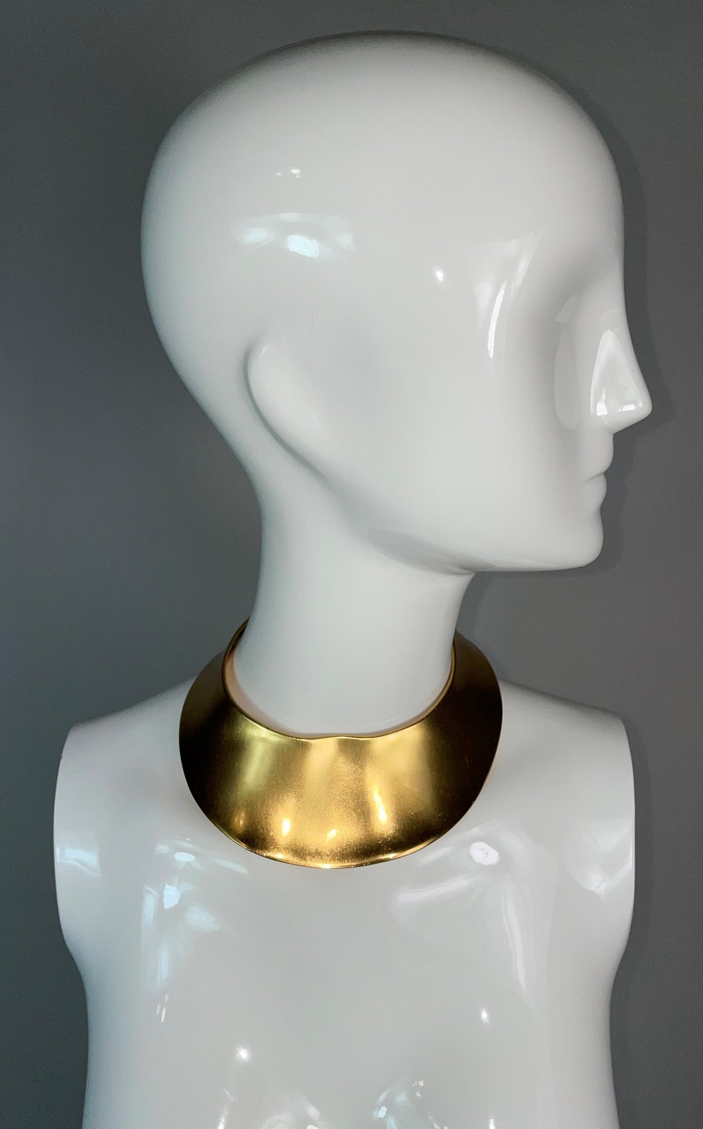 *RARE* F/W 1997 Christian Dior by John Galliano Runway Wide Hammered Gold Choker Necklace