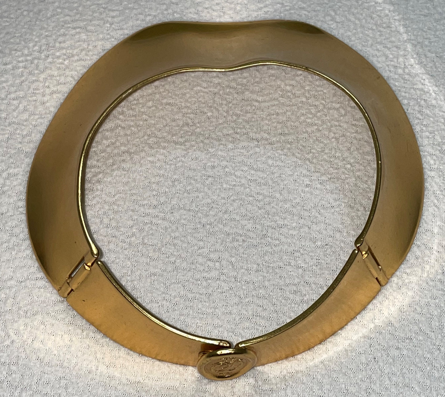 *RARE* F/W 1997 Christian Dior by John Galliano Runway Wide Hammered Gold Choker Necklace