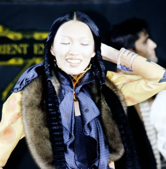 F/W 1998 Christian Dior by John Galliano Haute Couture Runway Wide Gold Choker Necklace & Earrings Set
