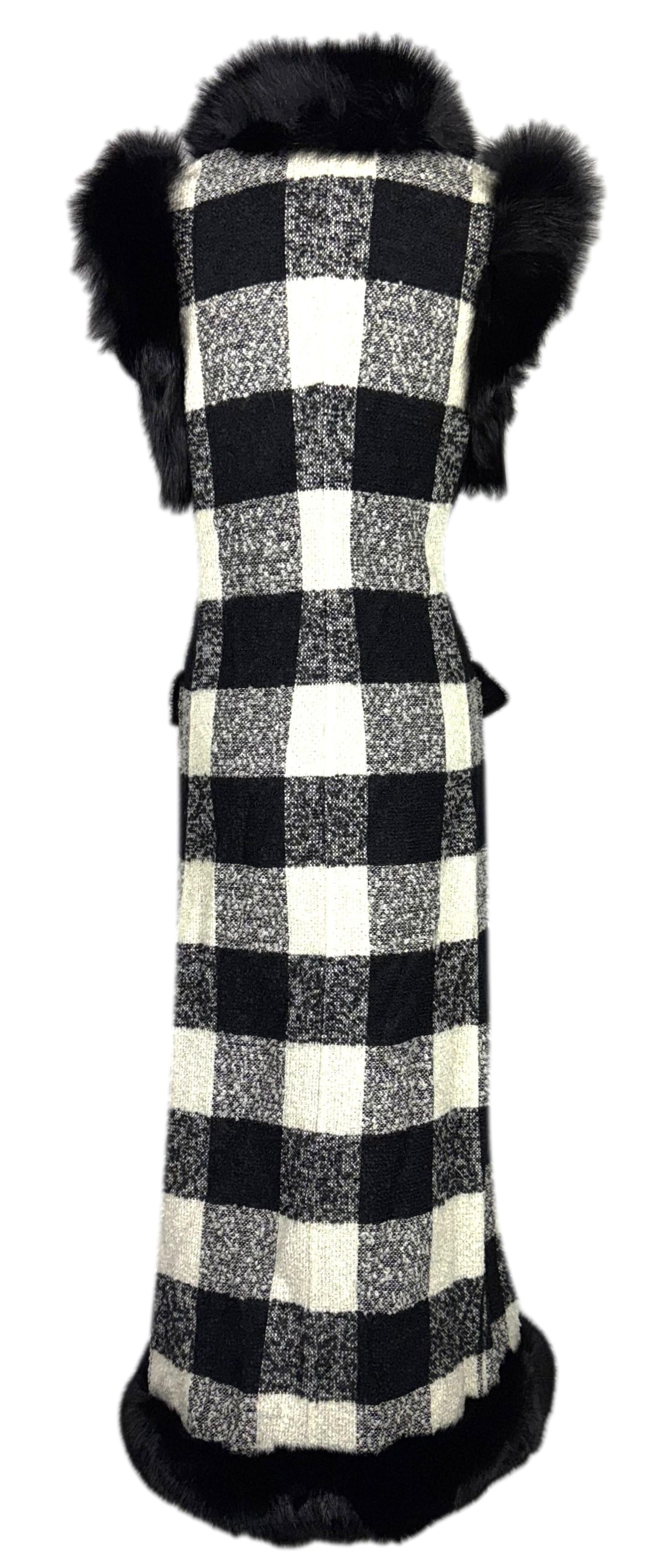 NWT F/W 2001 Valentino Runway Black & White Runway Plaid Fox Fur Long Vest Coat