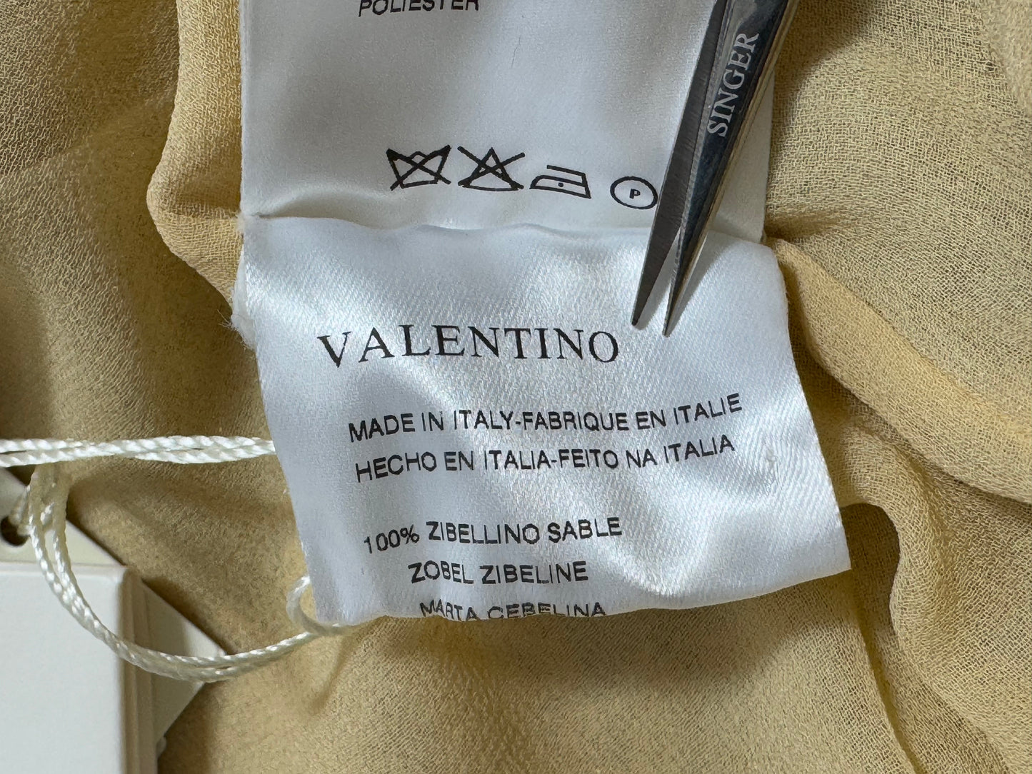 F/W 2004 Valentino Runway Plunging Gold Knit Top w Sable Fur