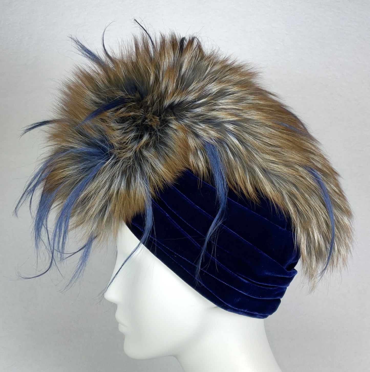 F/W 2007 Christian Dior by John Galliano Runway Flapper 20's Style Velvet Mohawk Fur Turban Hat