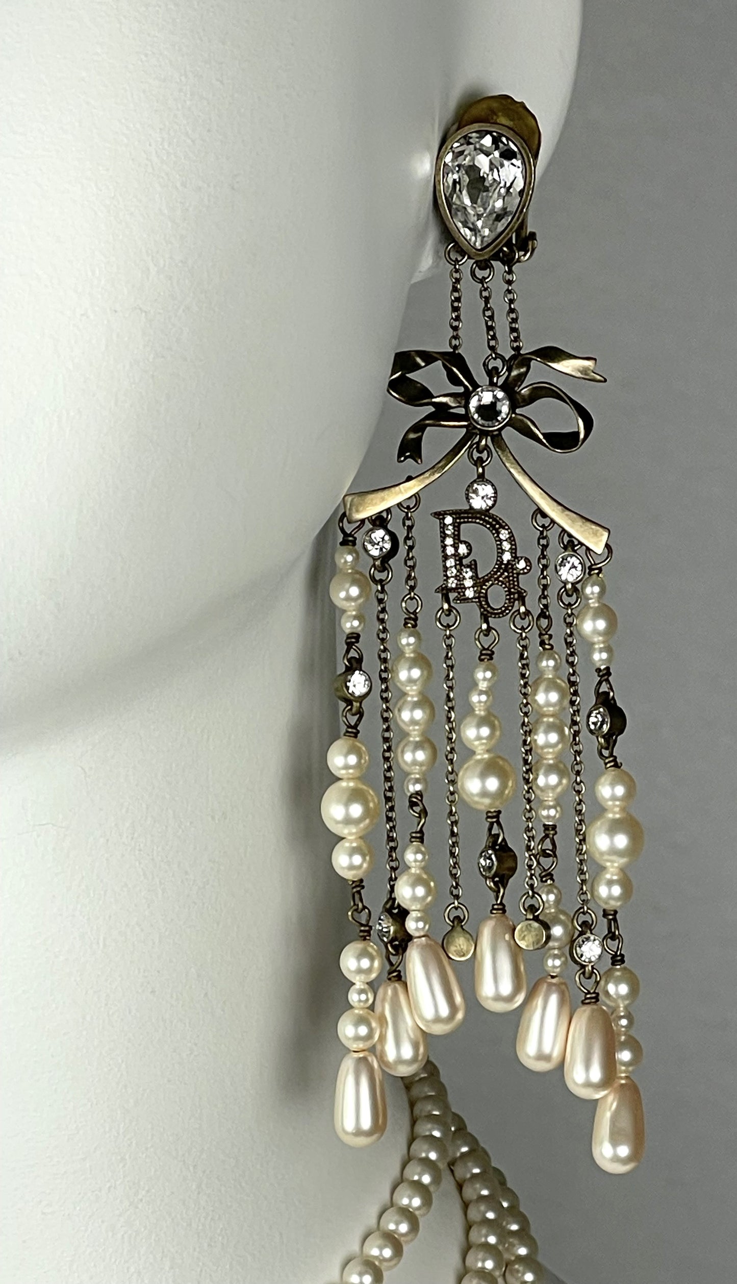 S/S 2007 Christian Dior by John Galliano Haute Couture Runway Large Gold Pearl Bow Chandelier Earrings & Necklace Set