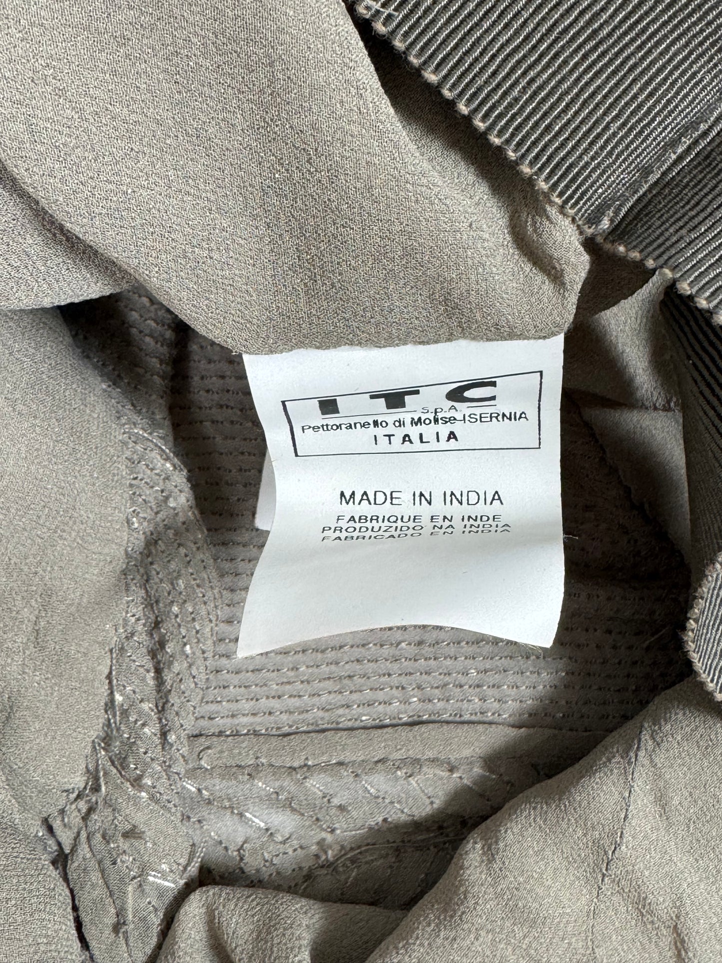 2009 Gianfranco Ferre 1940's Style Fully Beaded Old Hollywood Halter Maxi Gown Dress