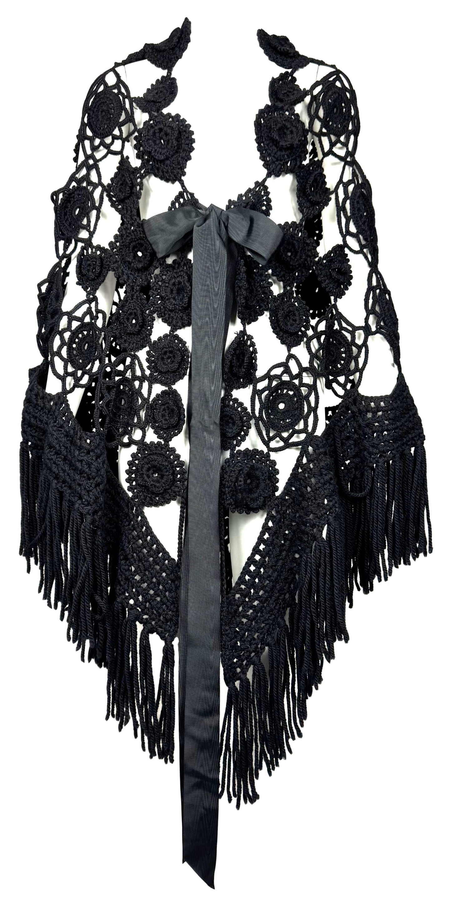 2009 Roberto Cavalli Black Crochet Boho Chic Floral Large Bow Poncho Shawl Wrap