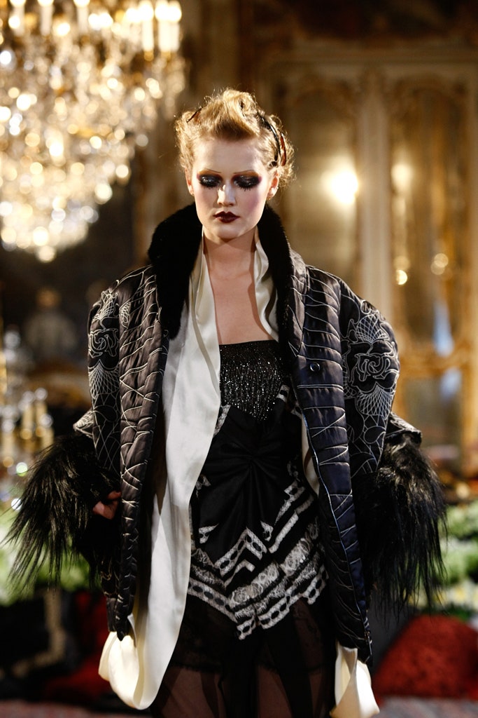 F/W 2011 John Galliano Runway RARE Japanese Embroidered Tattoo Black Silk Puffer Mink & Yak Fur Coat Jacket