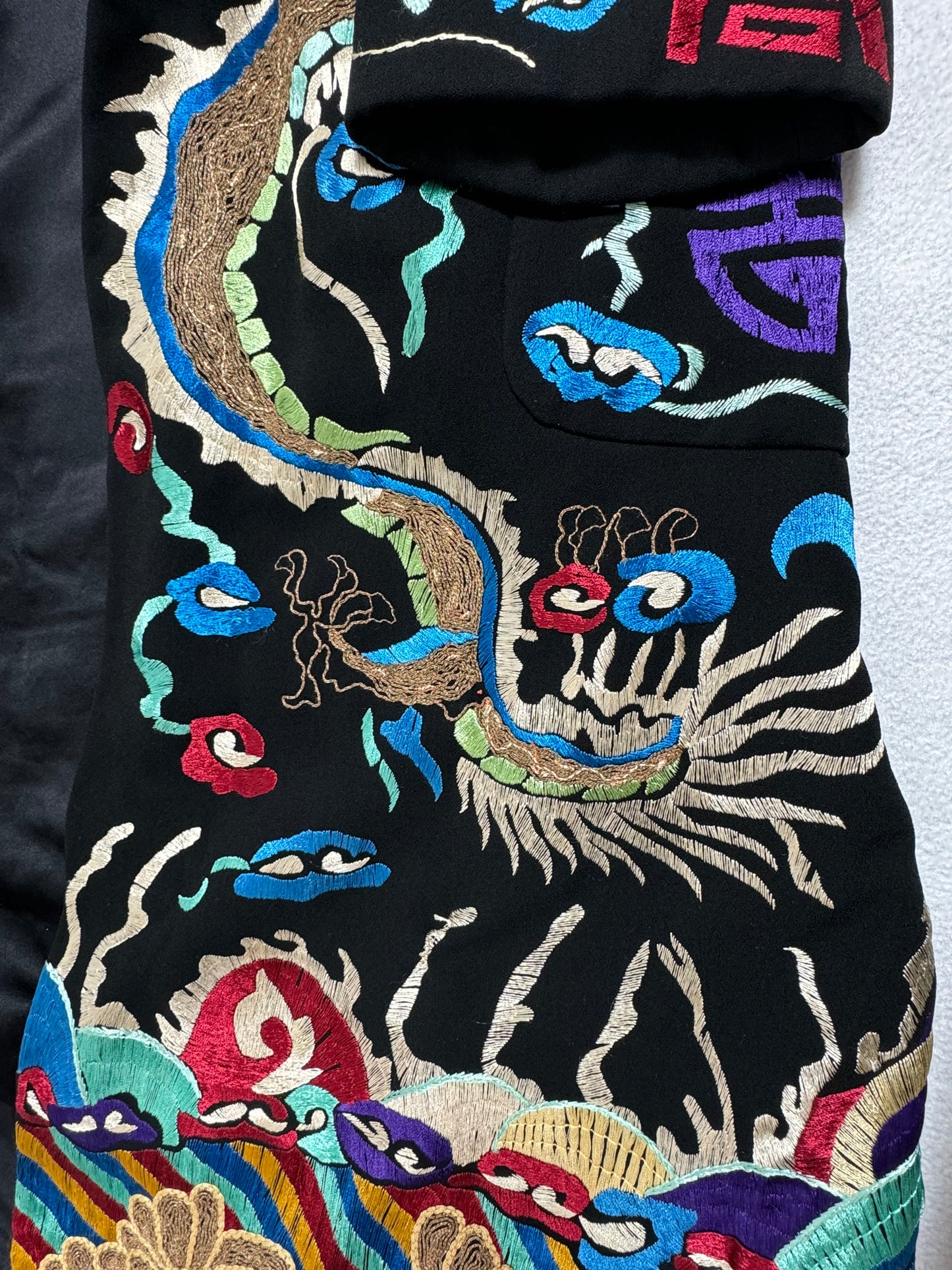 F/W 2011 Ralph Lauren Collection Runway Chinoiserie Chinese Dragon Embroidered Long Black Coat Jacket