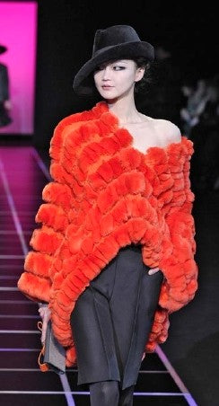 F/W 2012 Giorgio Armani Runway Red Orange Fur & Silk Coat Poncho Jacket