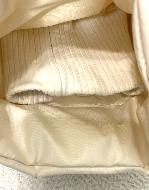 F/W 2003 Dolce & Gabbana Runway Shiny Off White Cropped Puffer Coat Jacket w Fur