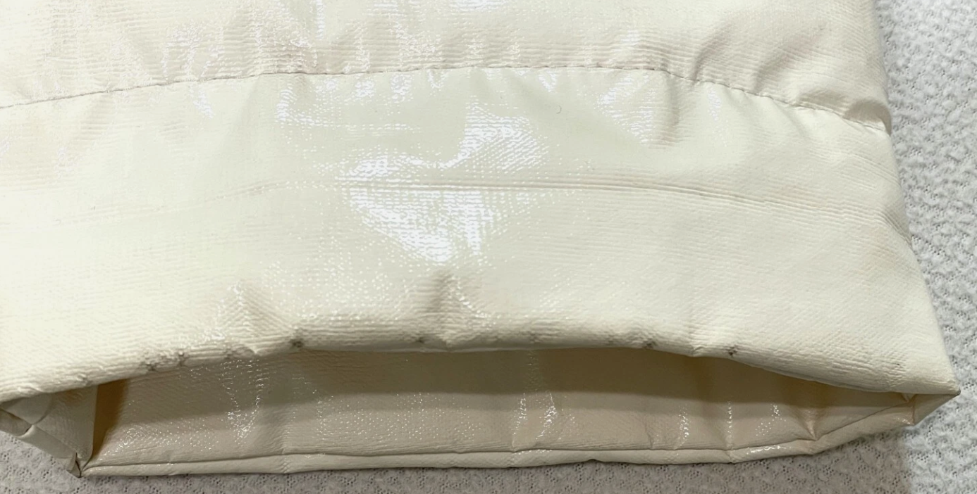 F/W 2003 Dolce & Gabbana Runway Shiny Off White Cropped Puffer Coat Jacket w Fur