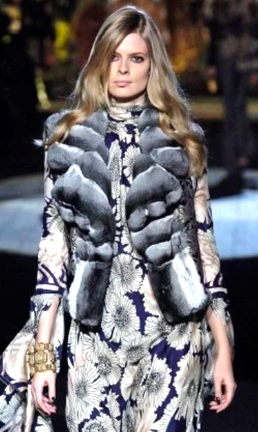 F/W 2006 Roberto Cavalli Runway Purple Velvet & Gold Chinchilla Fur Vest Jacket