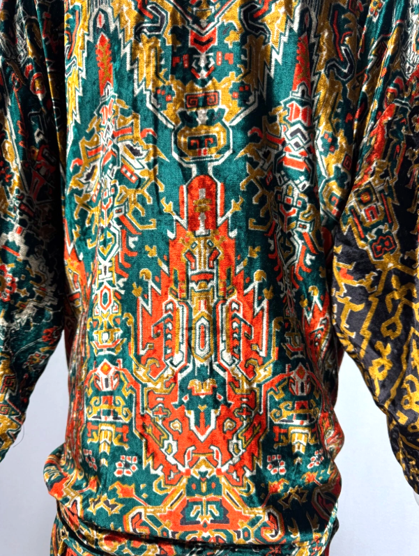 Vintage 1988 Gianfranco Ferre Aztec Print Velvet 1920's Flapper Style Drop Waist Robe Coat Jacket
