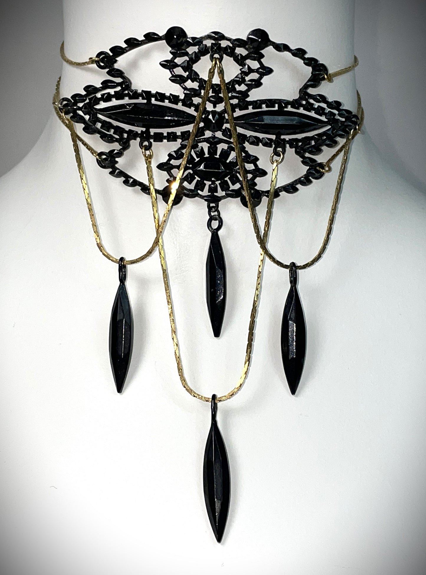 C. 1997 Christian Dior by John Galliano Victorian Goth Queen Large Black Gold Choker Necklace & Earrings