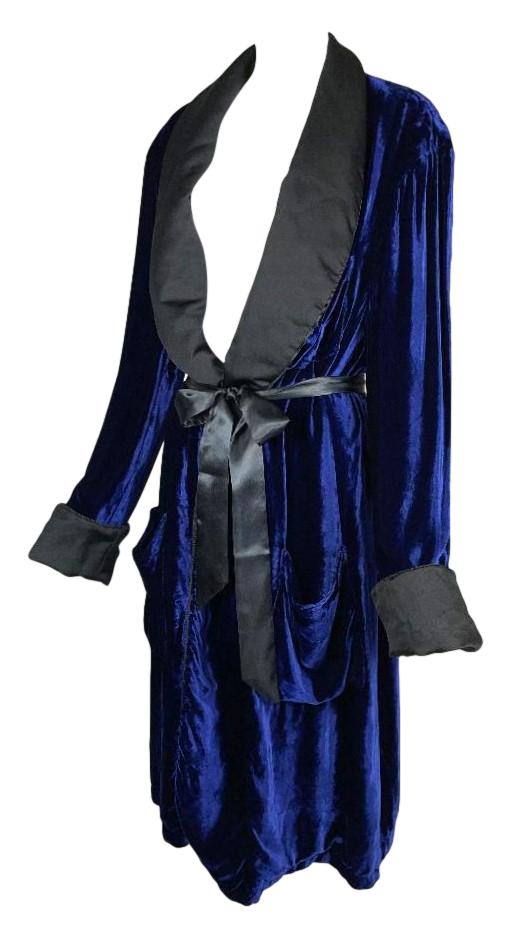 F/W 1995 Dolce & Gabbana Runway Unisex Old Hollywood Royal Blue Velvet Robe Jacket
