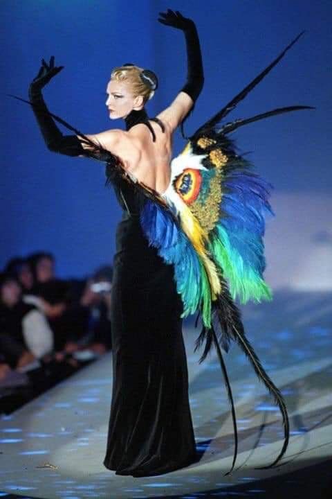 S/S 1997 Thierry Mugler Kiss of the Spiderwoman Black Velvet Mermaid Gown Dress