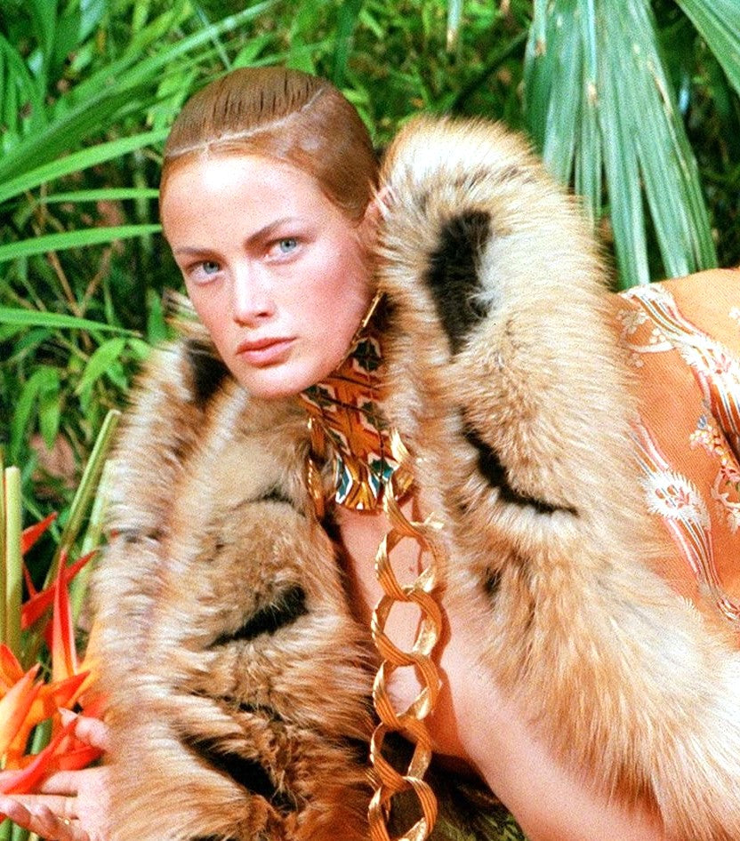 F/W 1998 Christian Dior by John Galliano Haute Couture Runway Wide Gold Choker Necklace & Earrings Set