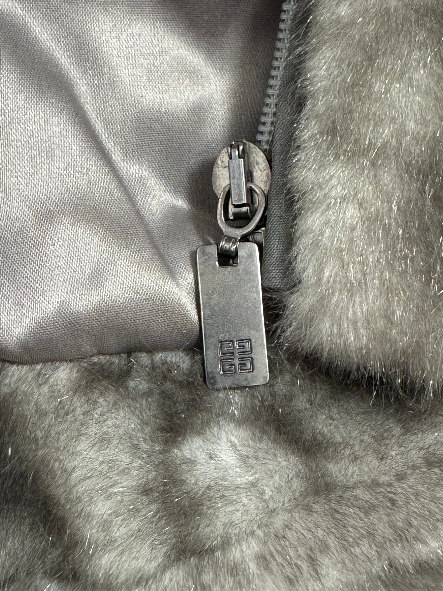 F/W 1999 Givenchy by Alexander McQueen Gray Silver Faux Fur Fitted Short Jacket