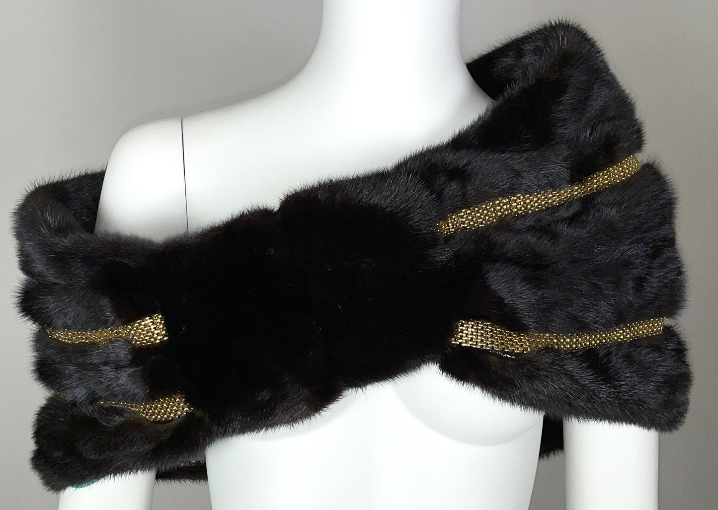 F/W 2000 Fendi Alta Moda Runway Brown Mink Fur & Gold Chainmail Shawl Wrap