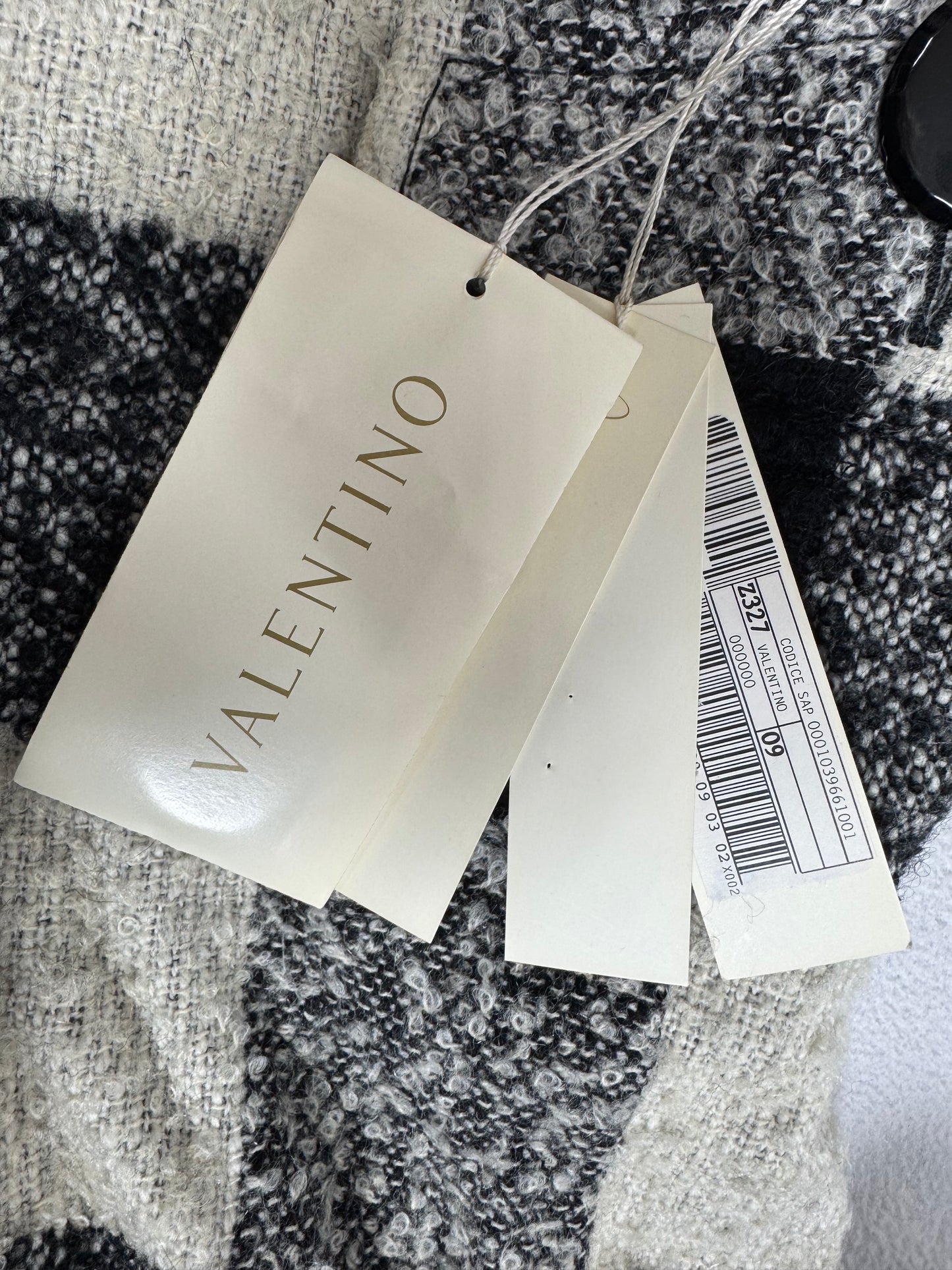 NWT F/W 2001 Valentino Runway Black & White Runway Plaid Fox Fur Long Vest Coat