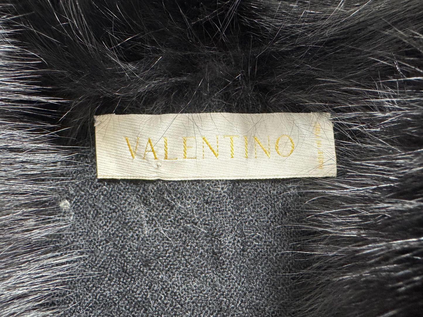 NWT F/W 2001 Valentino Runway Black & White Runway Plaid Fox Fur Long Vest Coat
