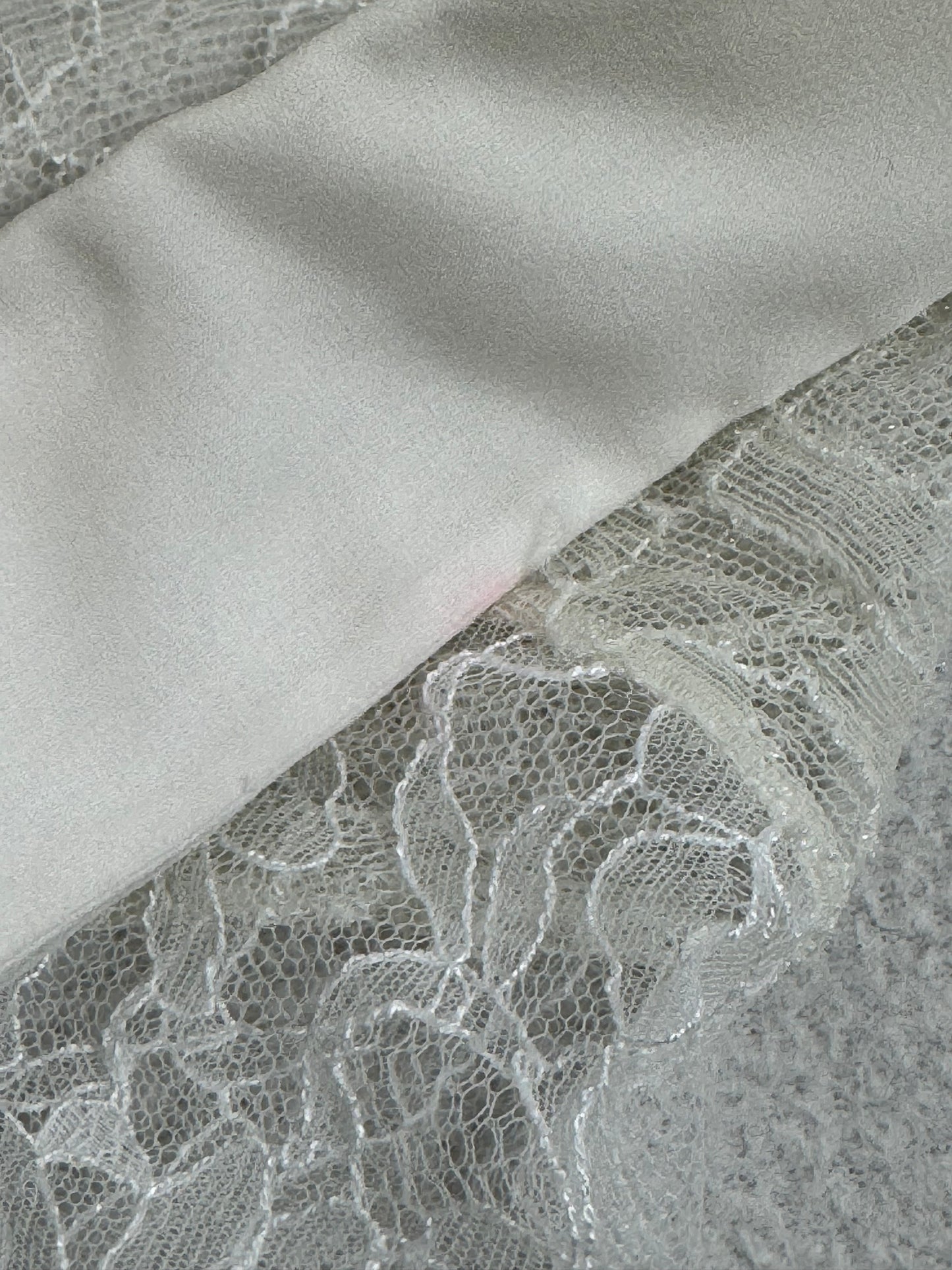 S/S 2002 Gianni Versace Plunging Sheer Ivory Lace Bell Sleeve Mini Dress Tunic