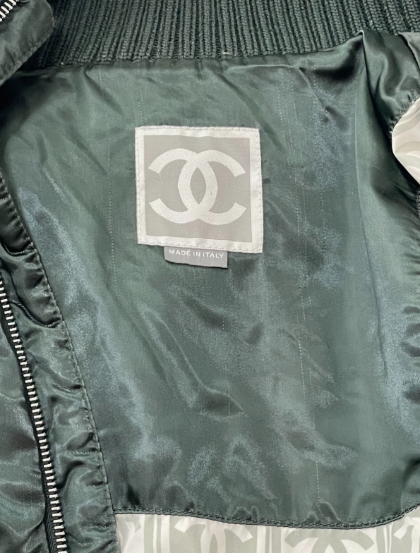 F/W 2003 Chanel by Karl Lagerfeld Runway Cropped Green Puffer Bomber Jacket Coat