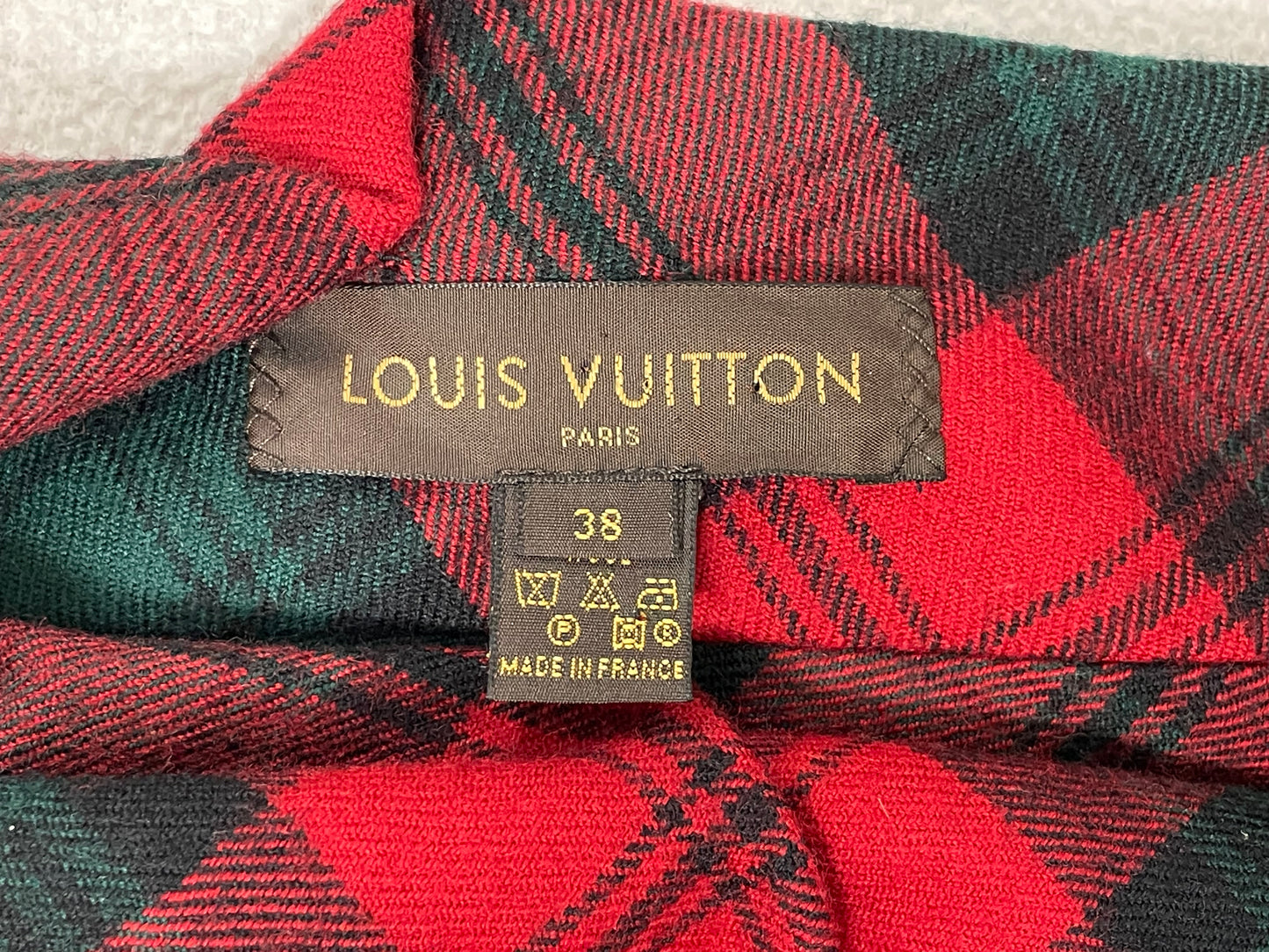 F/W 2004 Louis Vuitton by Marc Jacobs Runway Red Plaid Tartan Rose Off Shoulder Crop Top