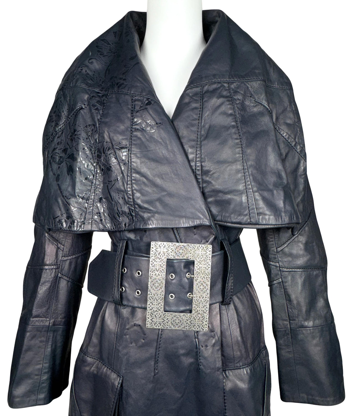 NWT F/W 2006 RARE Christian Dior x John Galliano Runway Iridescent Black Laser Cut-Out Wide Collar & Belt Buckle Trench Coat Jacket