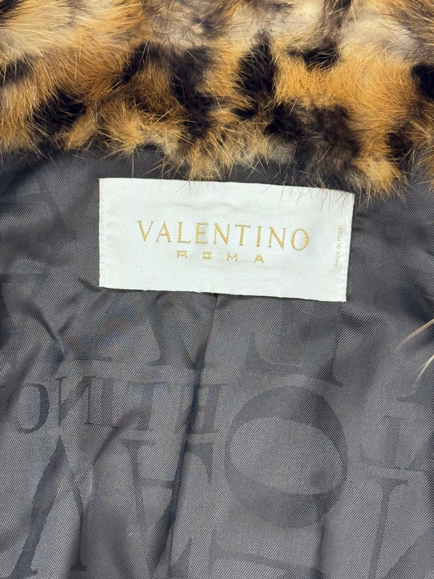 F/W 2007 Valentino Leopard Print Fur Fitted Vest Top
