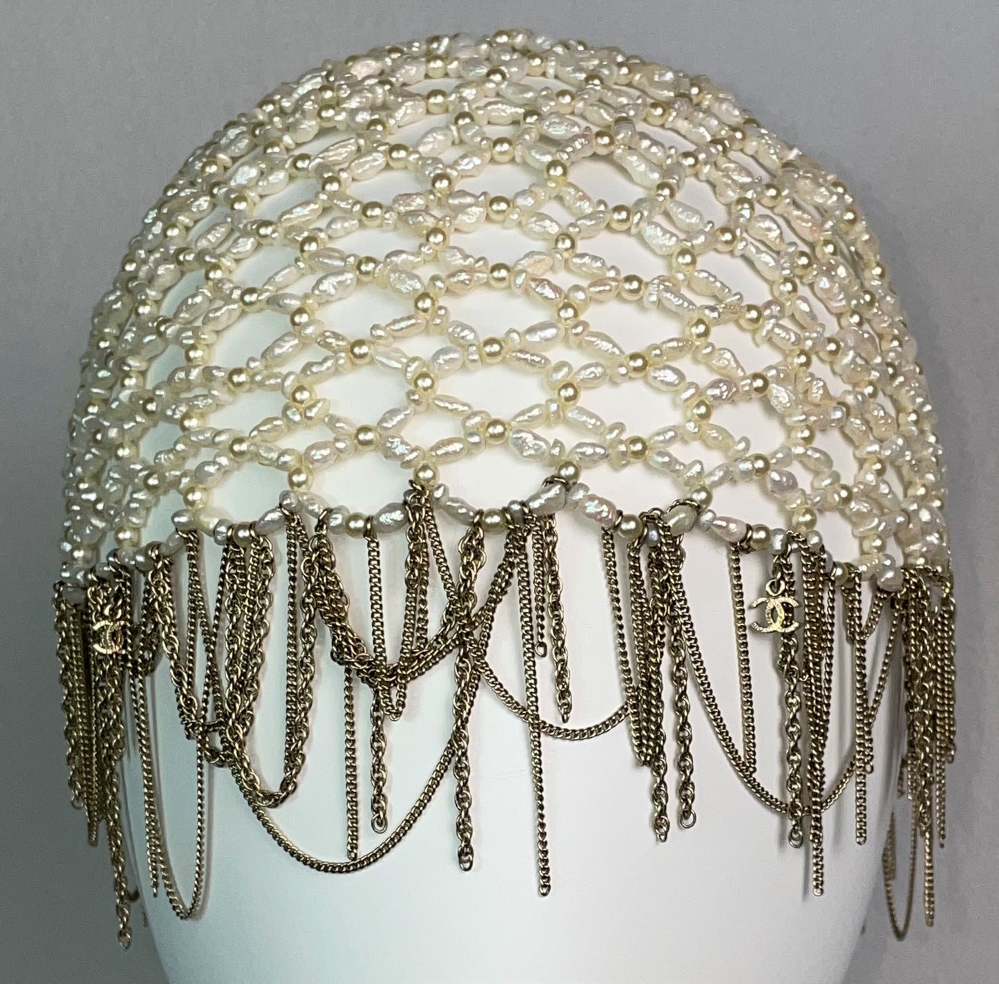 Pre-Fall 2009 Chanel by Karl Lagerfeld Runway 20's Flapper Pearl Chain Logo Hat Cap