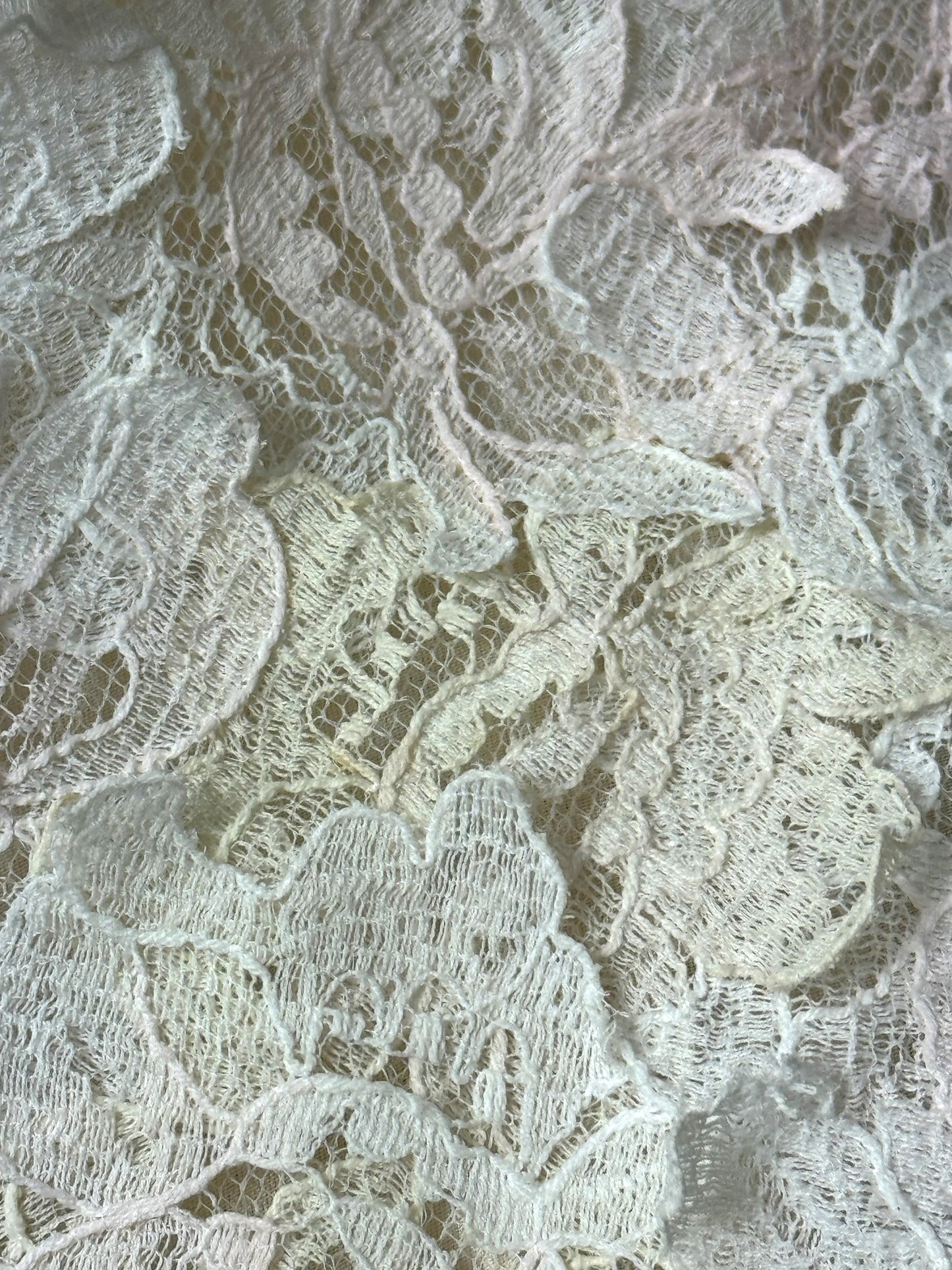 S/S 2015 Christian Dior Haute Couture Chantilly Lace Petal Strapless 1950's Style Gown Dress w Train