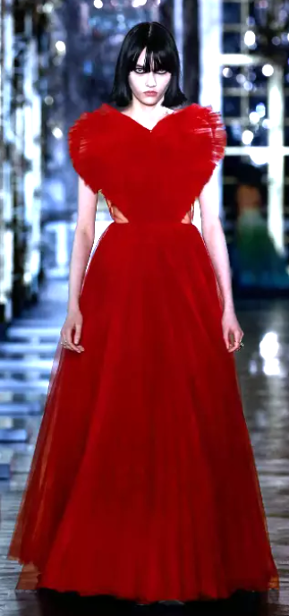 NWT F/W 2021 Christian Dior Runway Red Queen Of Hearts Tulle Gown Dress w Train