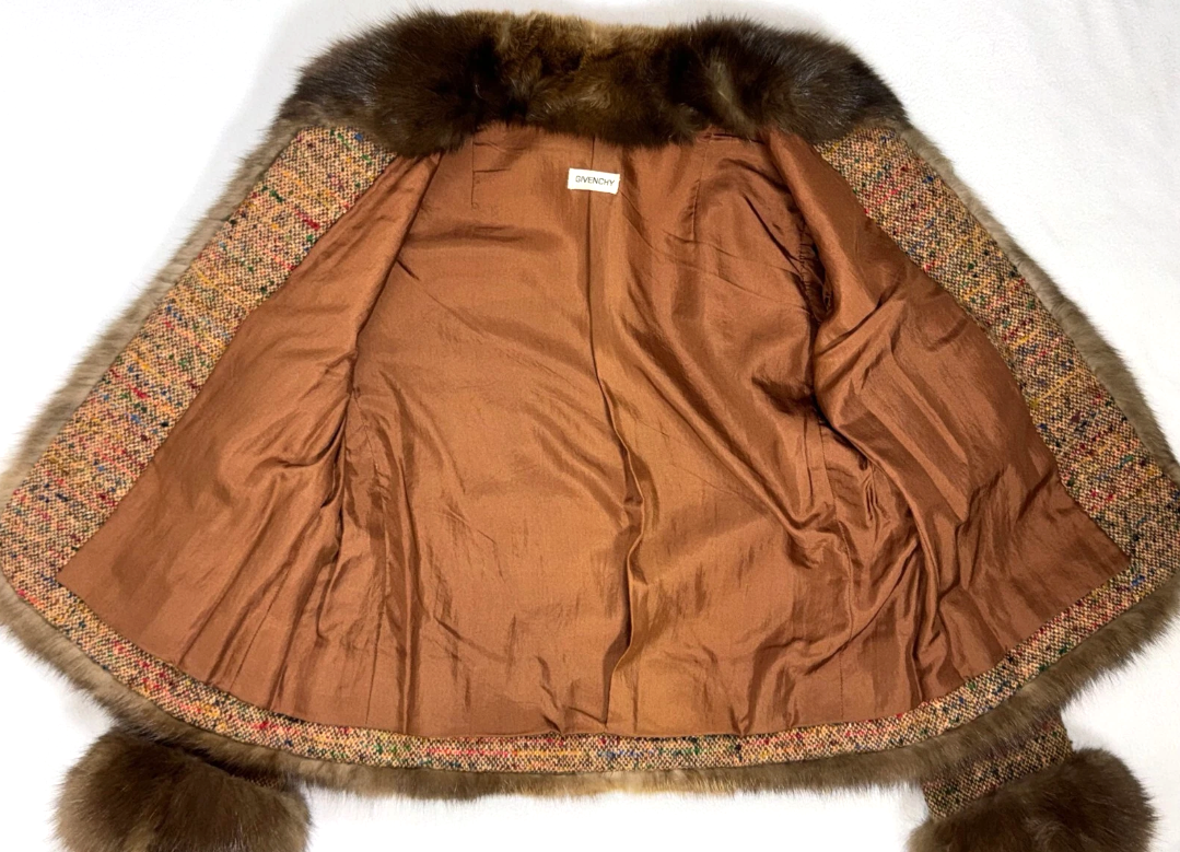Vintage 1960's Givenchy Haute Couture Classic Fitted Brown Tweed Sable Fur Jacket Blazer