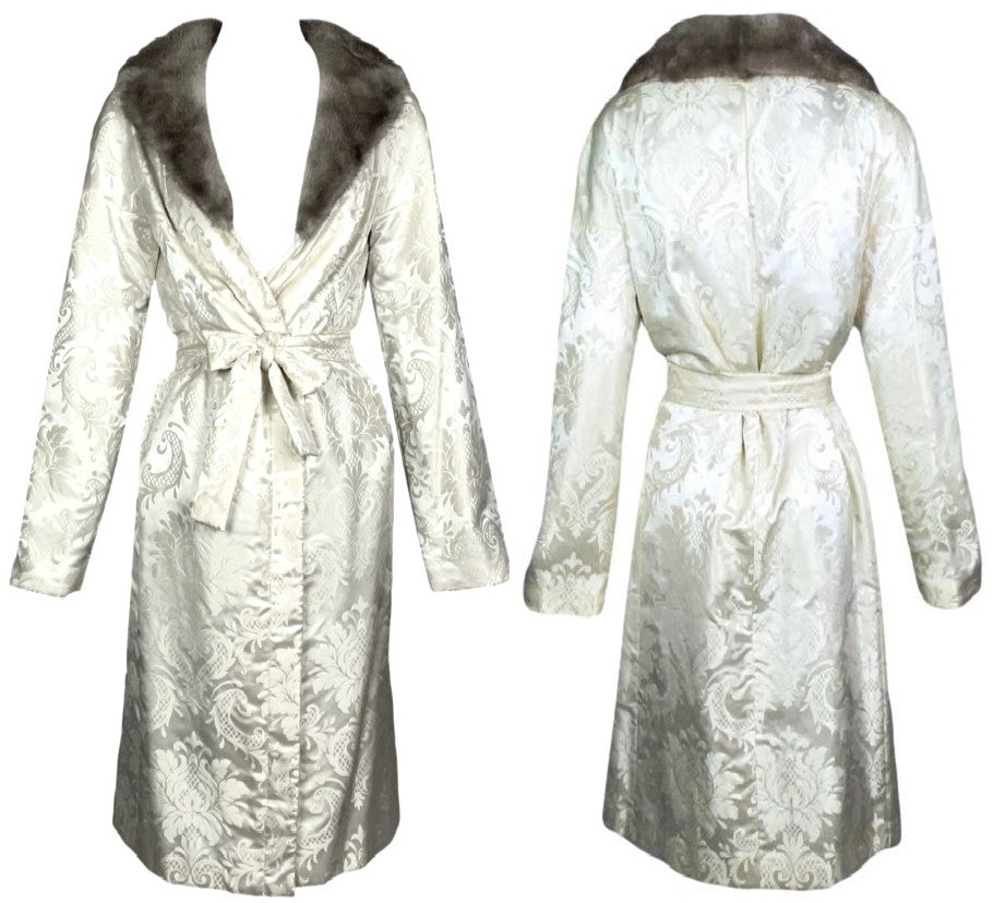 Vintage F/W 1998 Dolce & Gabbana 1950's Old Hollywood Ivory Silk Brocade Fitted Jacket w Fur Collar